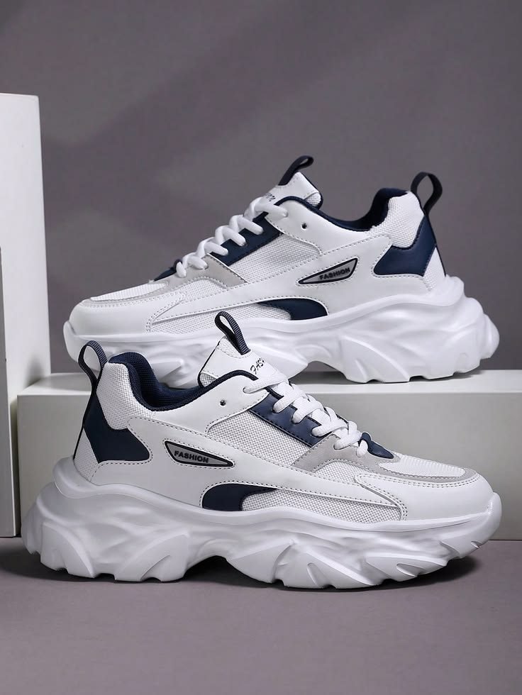 Minimal Low-Tops